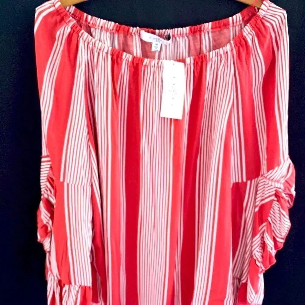 Off Shoulder Blouse - Picture 1 of 7